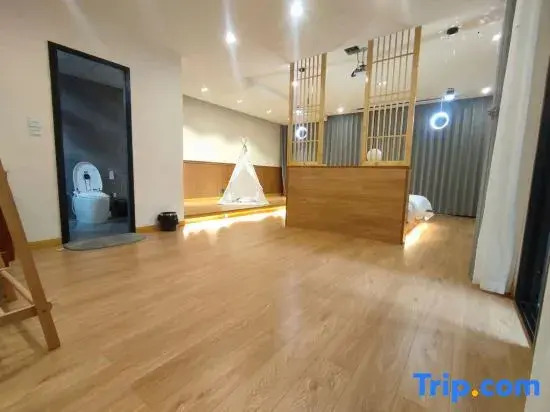 Qingcheng Mountain Houshan Qingshanmuxi Homestay