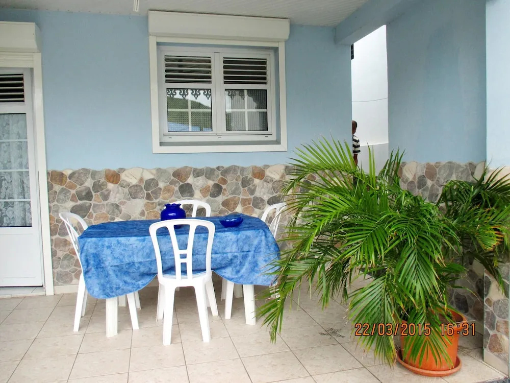 House With 2 Bedrooms in Les Anses-darlet, With Enclosed Garden and W