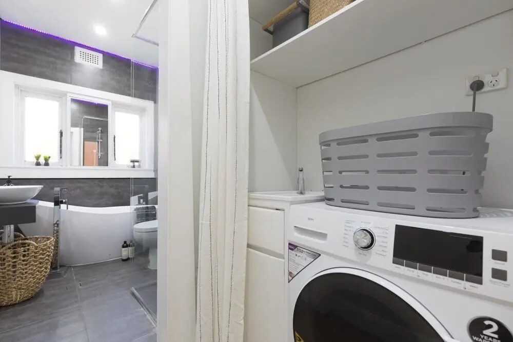 2 Bedroom Apt In Bondi Junction With Parking