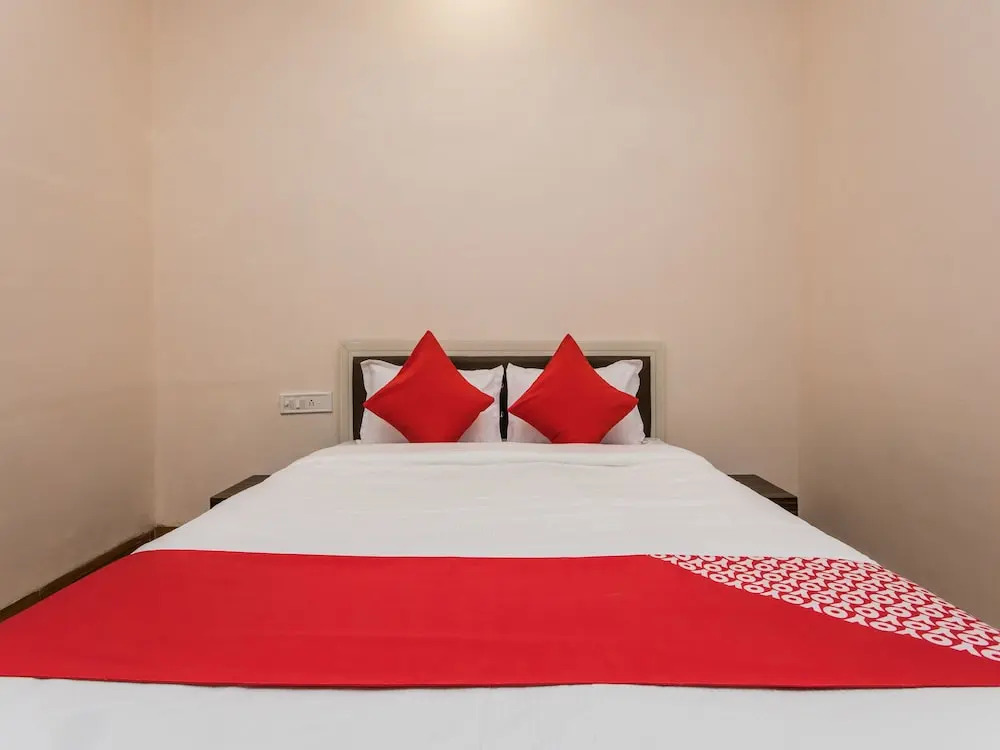 Hotel O Madhur Inn