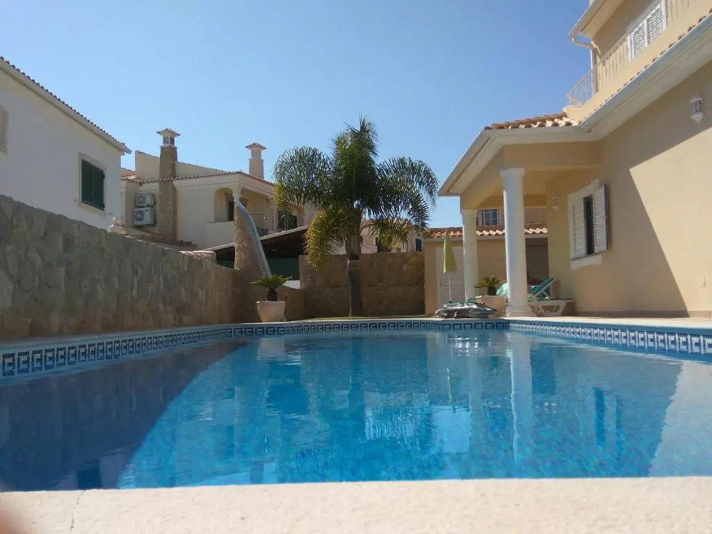 Villa Rosal