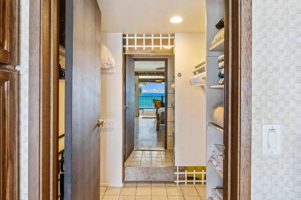 Big Island Kona Nalu by Coldwell Banker Island Vacations