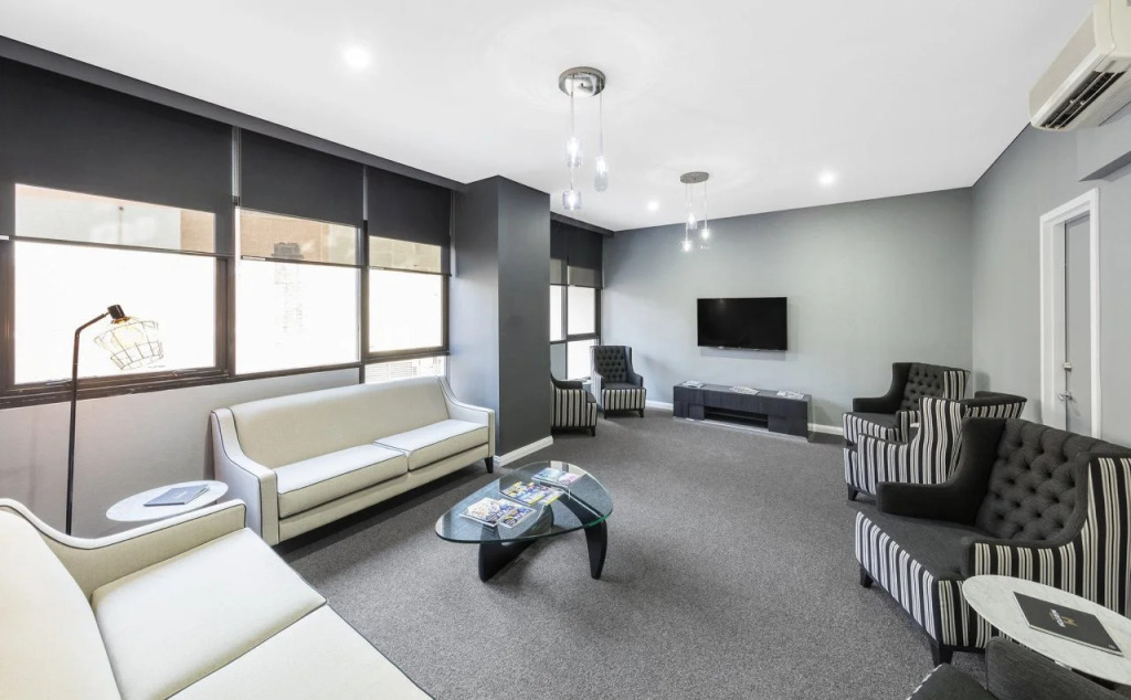 Meriton Suites Kent Street, Sydney