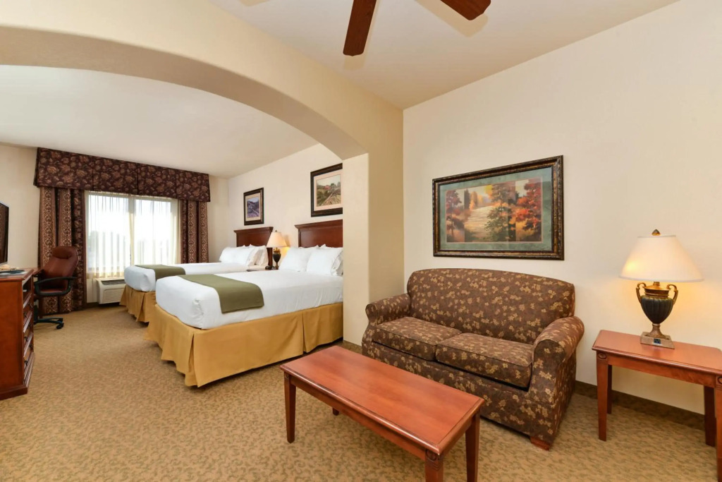 Holiday Inn Express Hotel & Suites Las Cruces by IHG