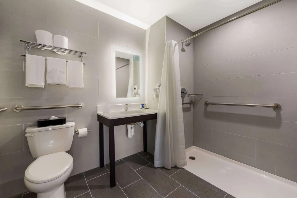 Sleep Inn Brooklyn - Sheepshead Bay