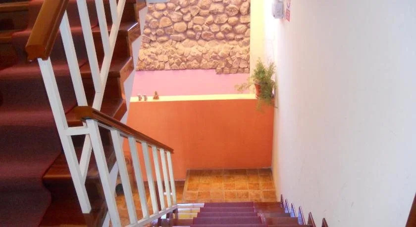 kuntur inn hotel