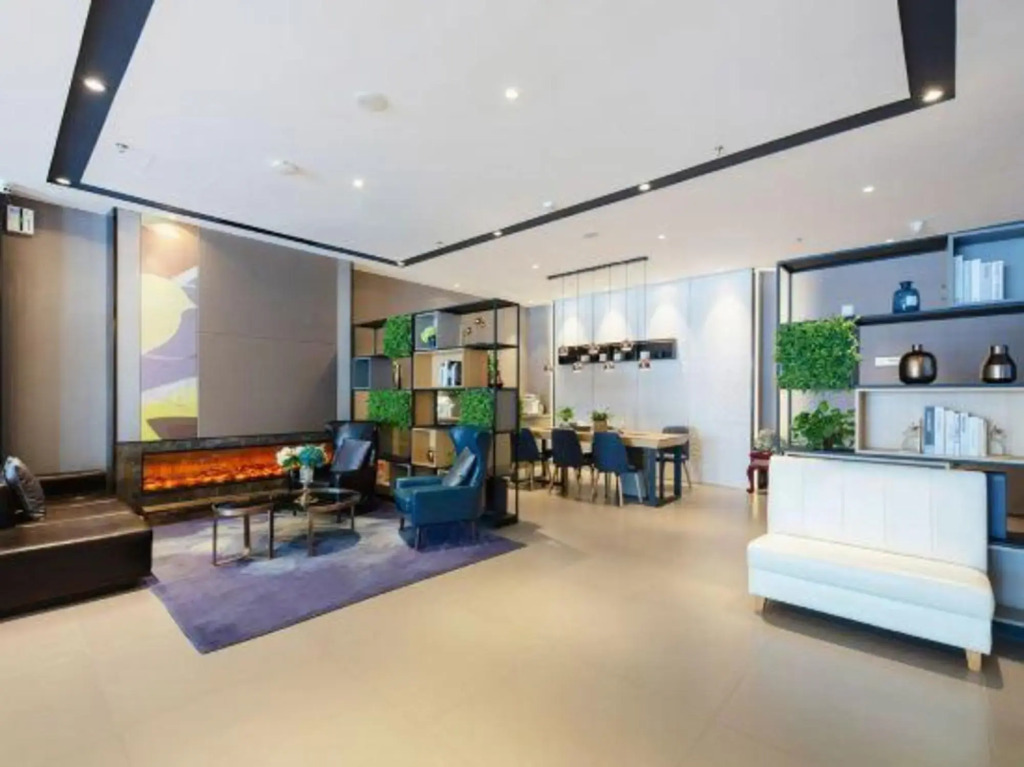 Homeinn Selected Hotel (Dalian Xinghai Square Convention and Exhibition Center)