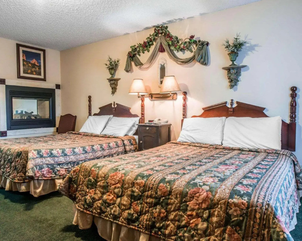 Quality Inn & Suites Manitou Springs at Pikes Peak Garden of the Gods