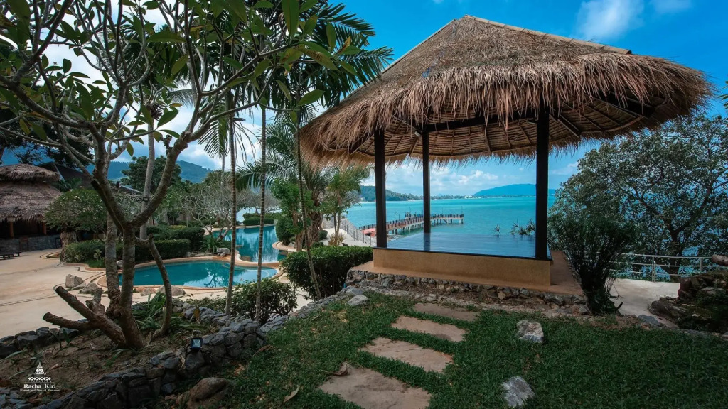Racha Kiri Resort and Spa Khanom