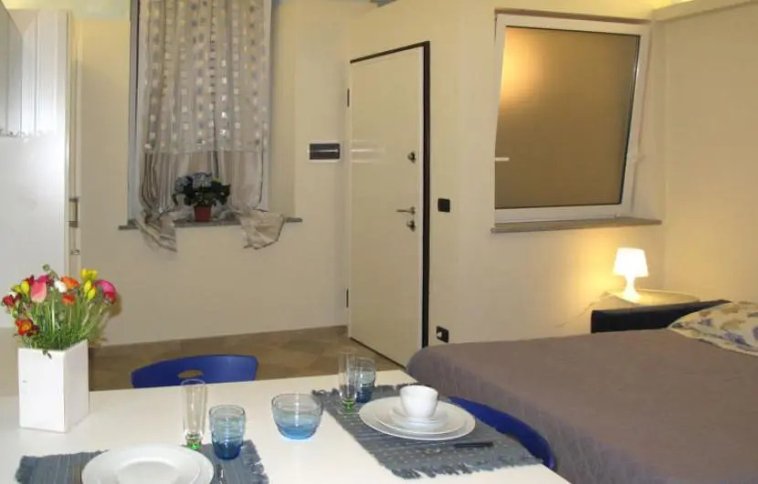Studio 1 Bathroom - Finale Ligure
