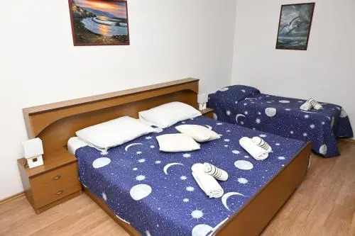 Apartments Miljević Bol