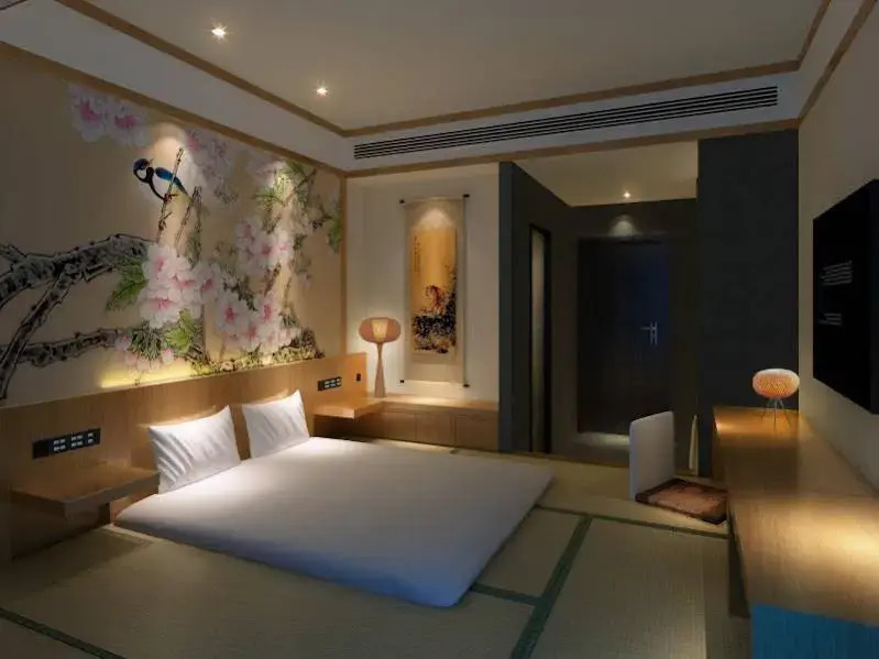 Chengdu Blue City Hotel