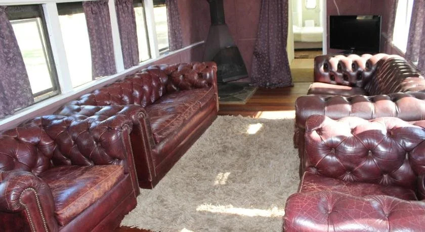 Krinklewood Cottage and Train Carriages