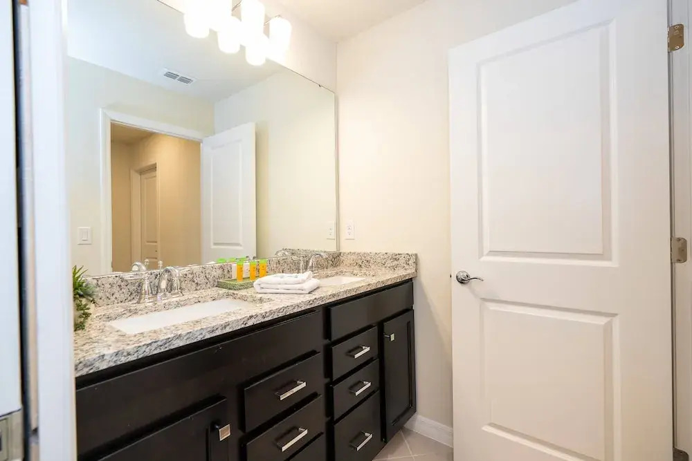 Windsor Cay 7BR Water Park Free