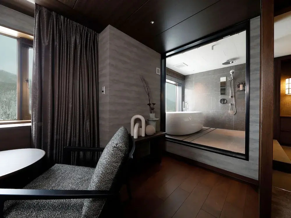 Executive Suite SUIREI