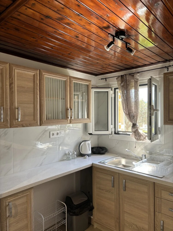Antigone Apartments