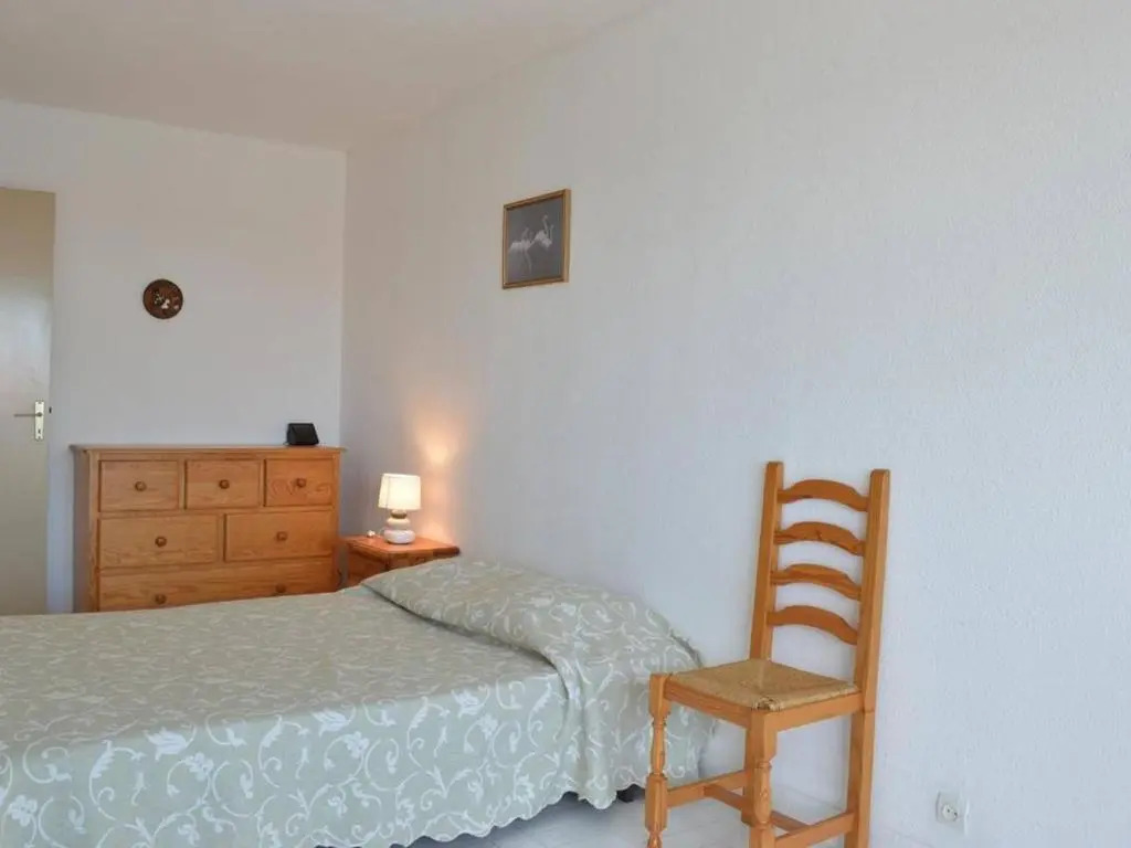 Appartement Port Camargue, 2 pièces, 4 personnes - FR-1-250-73