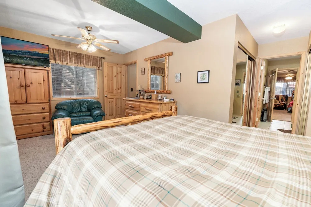 Amazing Cabin - Close To Ski Resort and Village
