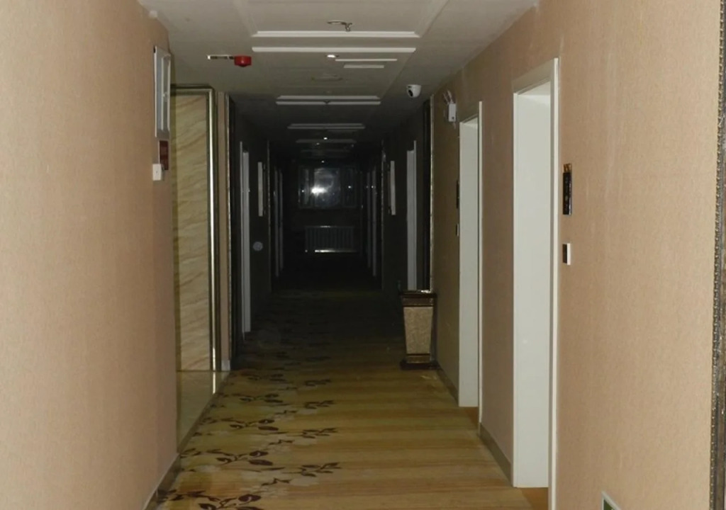 GreenTree Alliance Urumchi South Railway Station Cangfanggou Middle Road Hotel