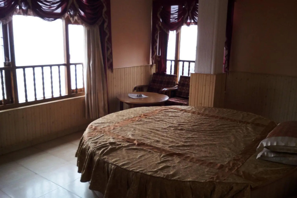 Hotel Meridian