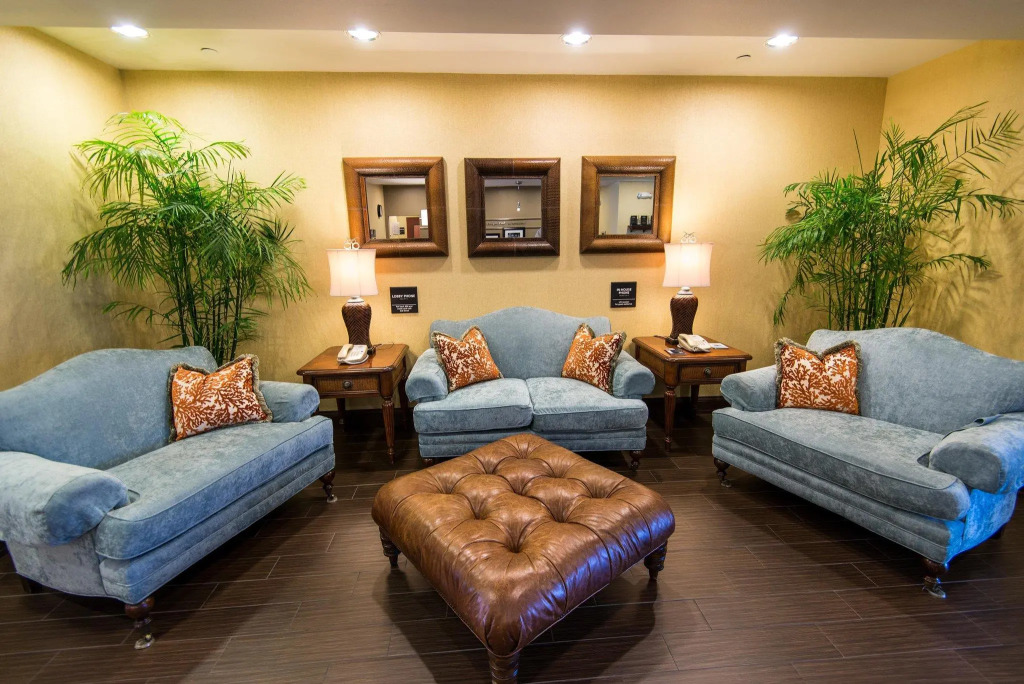 Hampton Inn & Suites Fort Myers-Colonial Boulevard