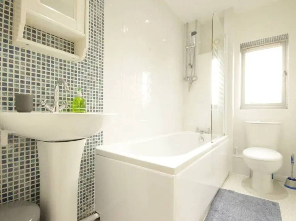 Fantastic 2-bed House in Hull. Garden, Sky tv