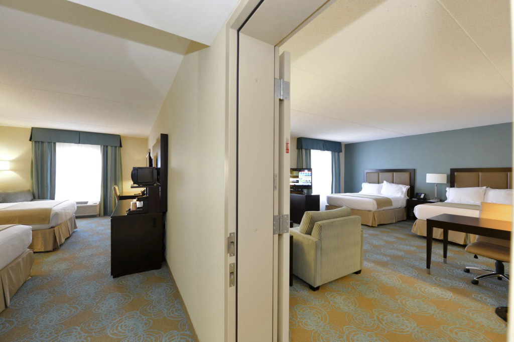 Holiday Inn Express Hotel & Suites Waterloo - St. Jacobs Area by IHG