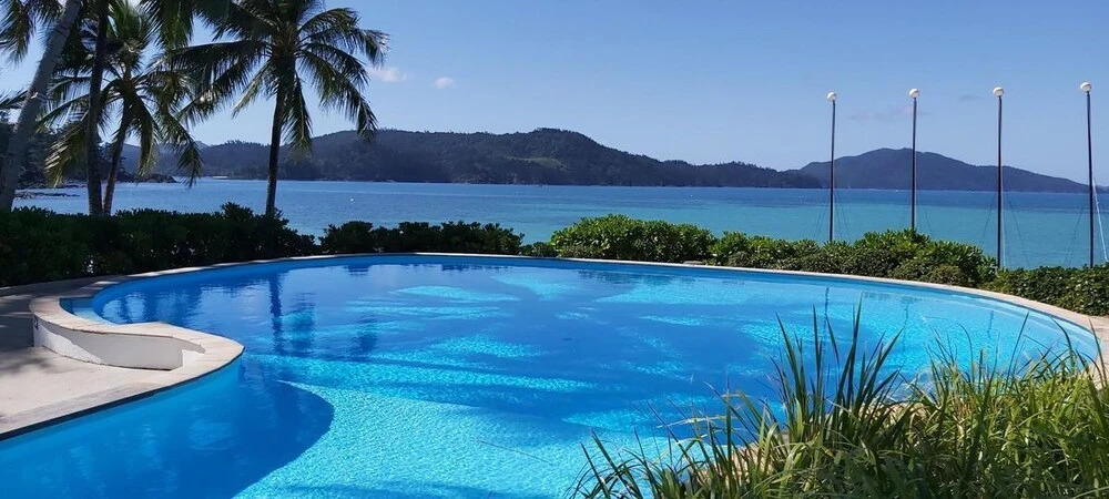 Lagoon Beachfront Lodge 206 on Hamilton Island by HamoRent