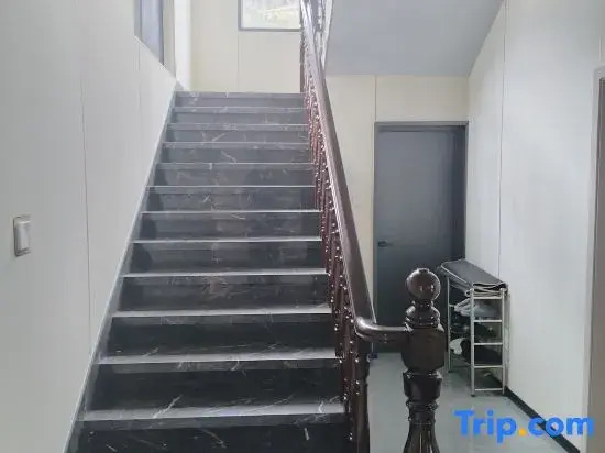 Yunshuiheju Homestay (Zhangjiajie National Forest Park Scenic Area Store)