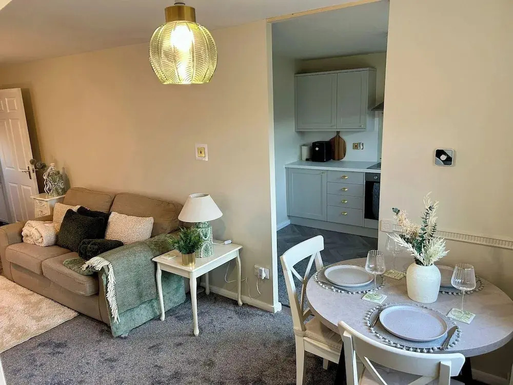 Peak District - 2 Beds - Sleeps 4 - Pet Friendly