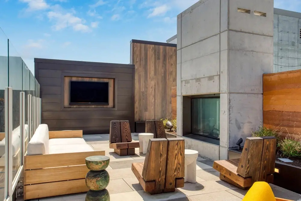 Galaxy - Brand New Condo Room in Austin w Amazing Amenities