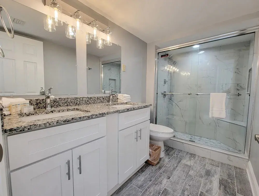 510 South Hampton 2 Bedroom Condo