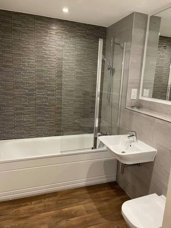 Modern 1-bed Apt, Sleeps 2 in Birmingham