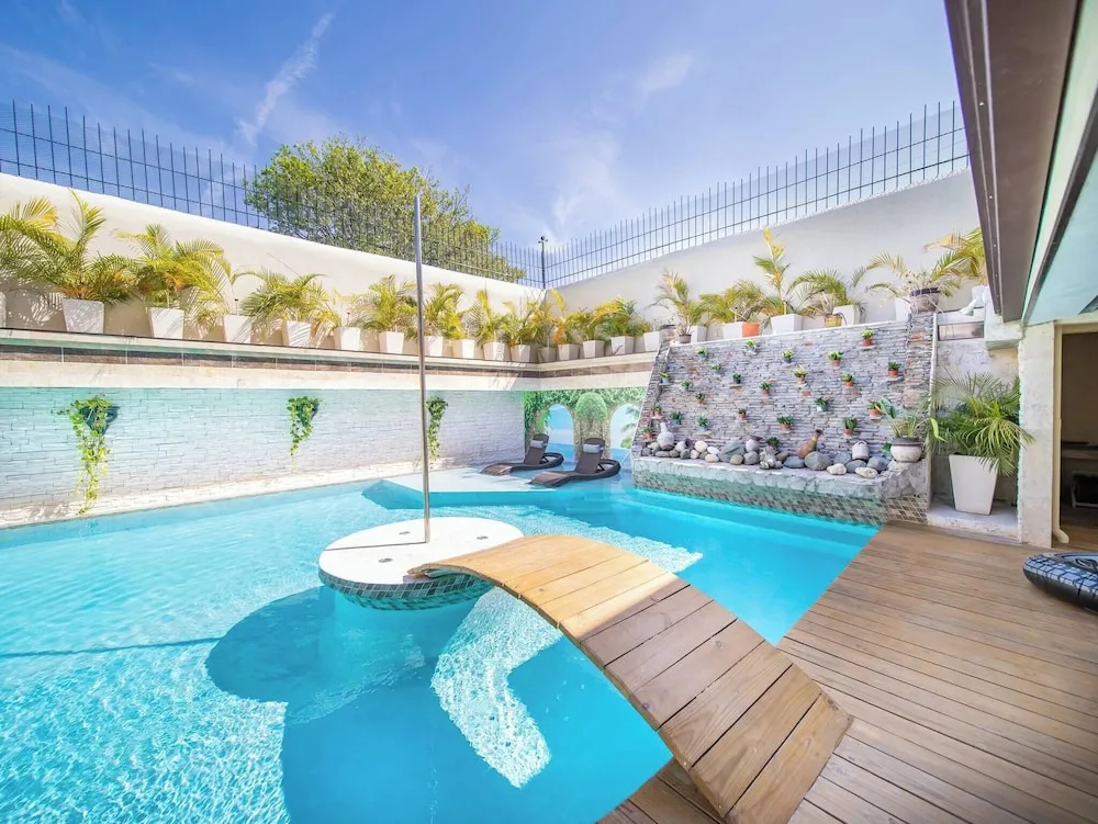Luxury 6 Bedroom Villa in Sosua Beachfront Bliss Awaits