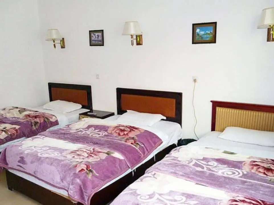 Yijia Youth Inn Jiuzhaigou Branch 1
