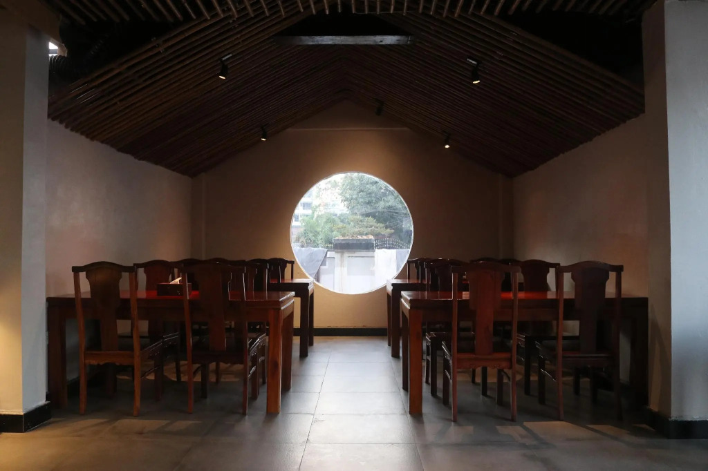 Chang Palace Vientiane
