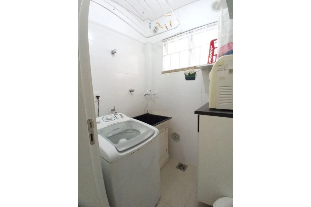 Ar 001 Amplio Dpto Con Patio Privado Excelente Ubicación Céntrica