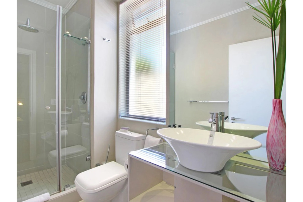 The Hyde All Suite Hotel