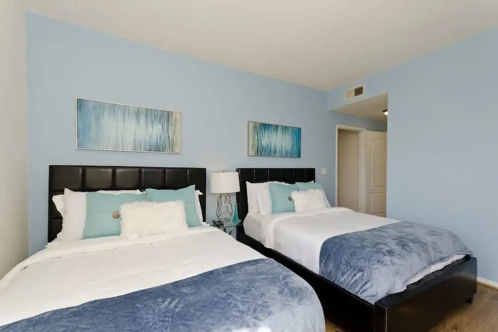 Popular Downtown La Bellagio Resort Suite