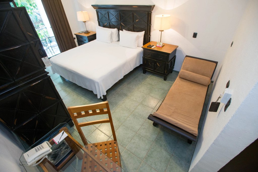 Hacienda Paradise Hotel