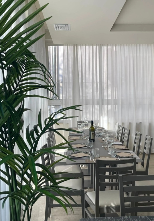 Hotel Little