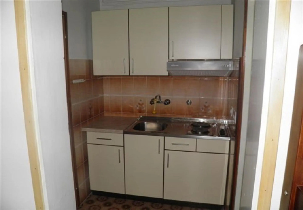 Vese - 200 m from beach - SA3(2+1)