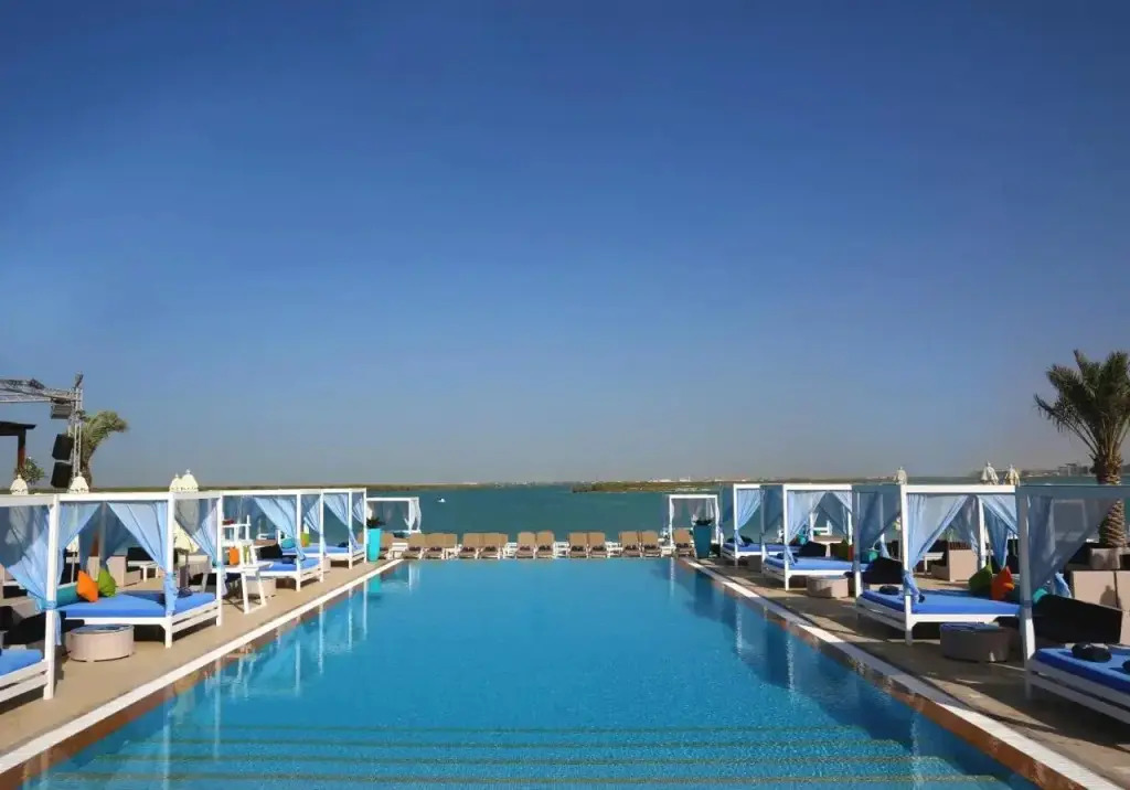 SR Inn by OYO Rooms