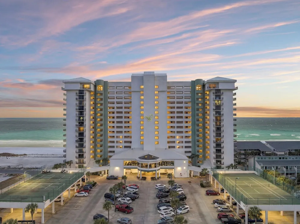 Lets Do Sunset: Gulf-front 3BR Condo, Sleeps 8