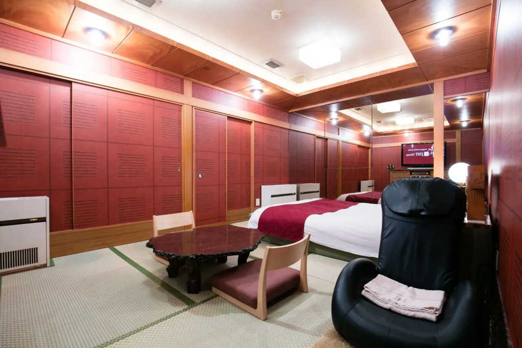 HOTEL PERRIER