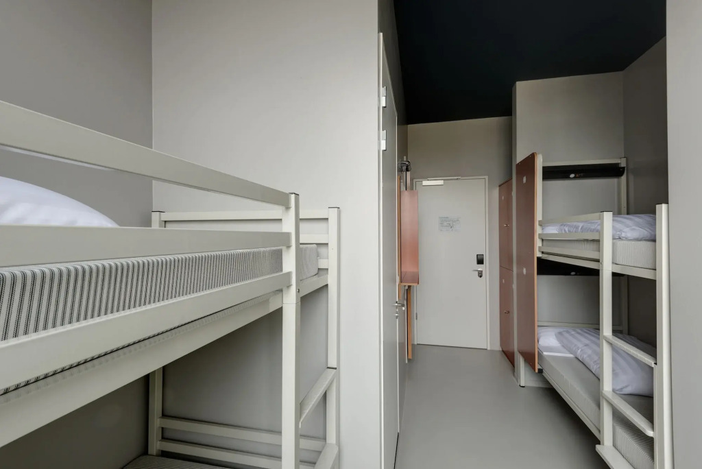 ClinkNOORD Hostel