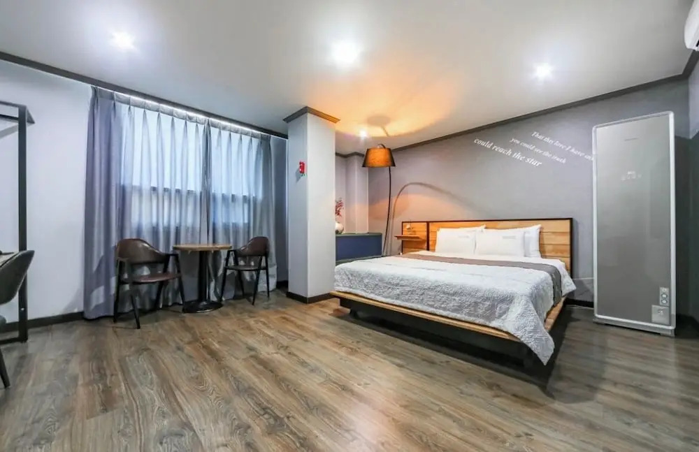 The Charp Hotel