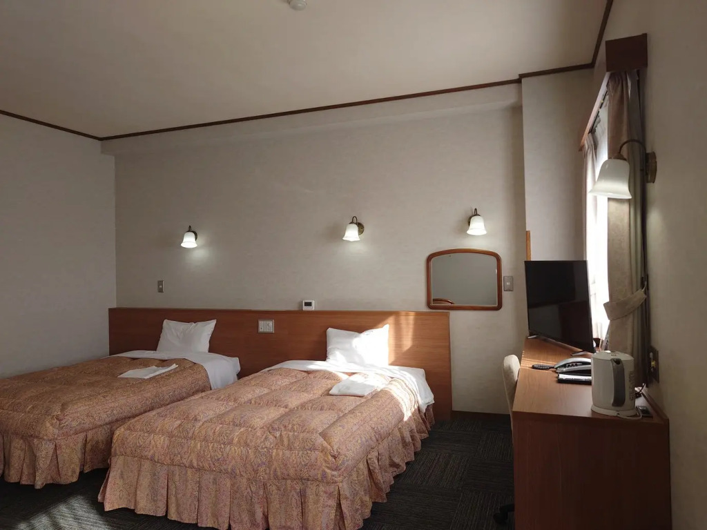 Hotel River Inn