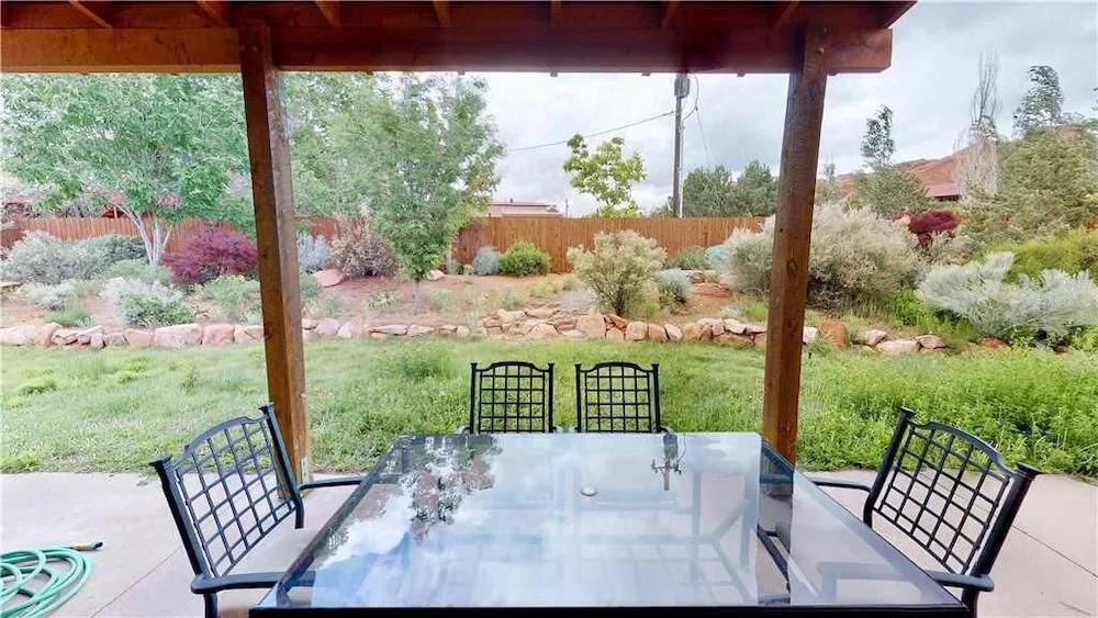 Moab House ~ Arena Roja 3417
