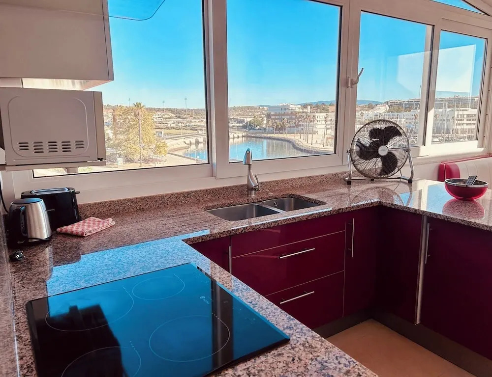 Lagos Apartment With Panoramic Yacht Marina Views